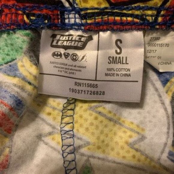 Justice League Size Small Lounge Pajama Pants - Picture 3 of 4